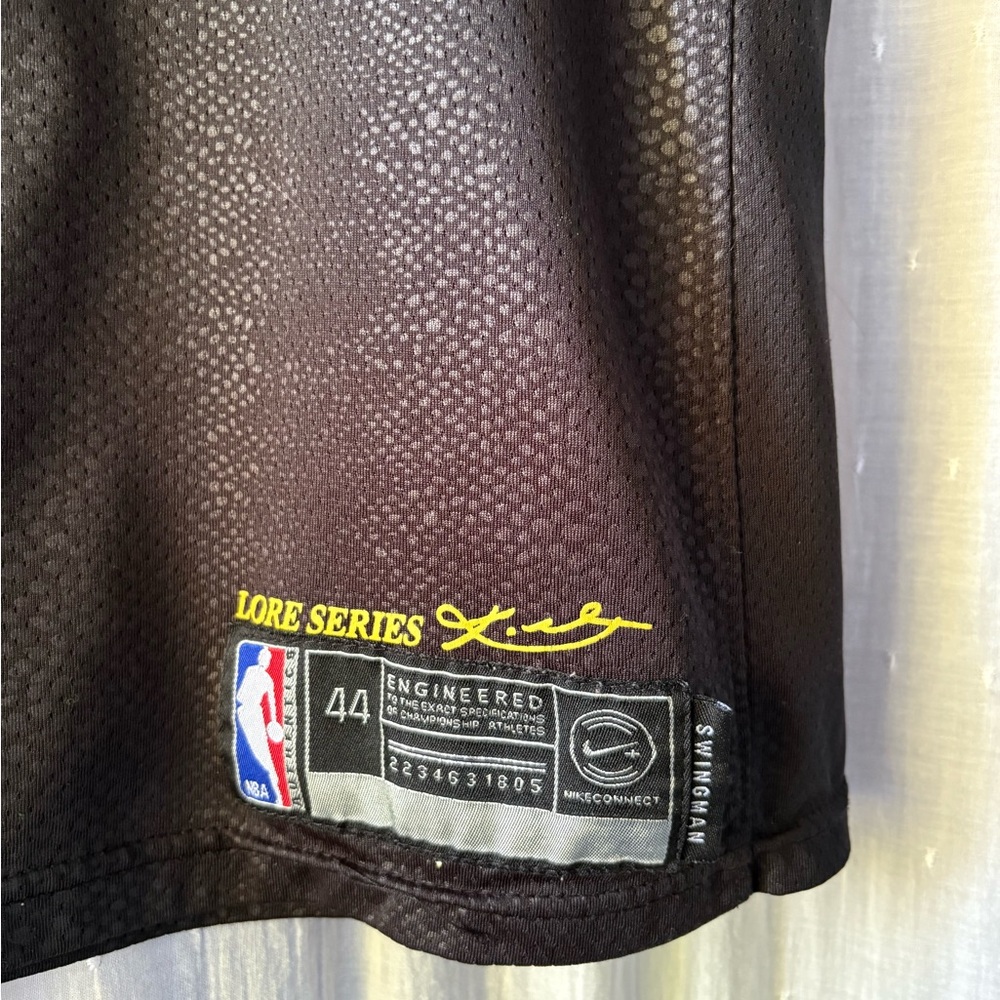 NBA Lore Series Jersey. Kobe Bryant #8 #24 Gigi Heart #2 - Picture 2 of 7